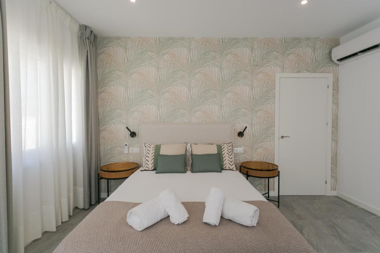 Lujoso Apartamento Con Piscina Compartida 3 セビリア エクステリア 写真