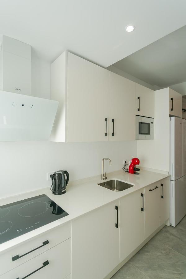 Lujoso Apartamento Con Piscina Compartida 3 セビリア エクステリア 写真
