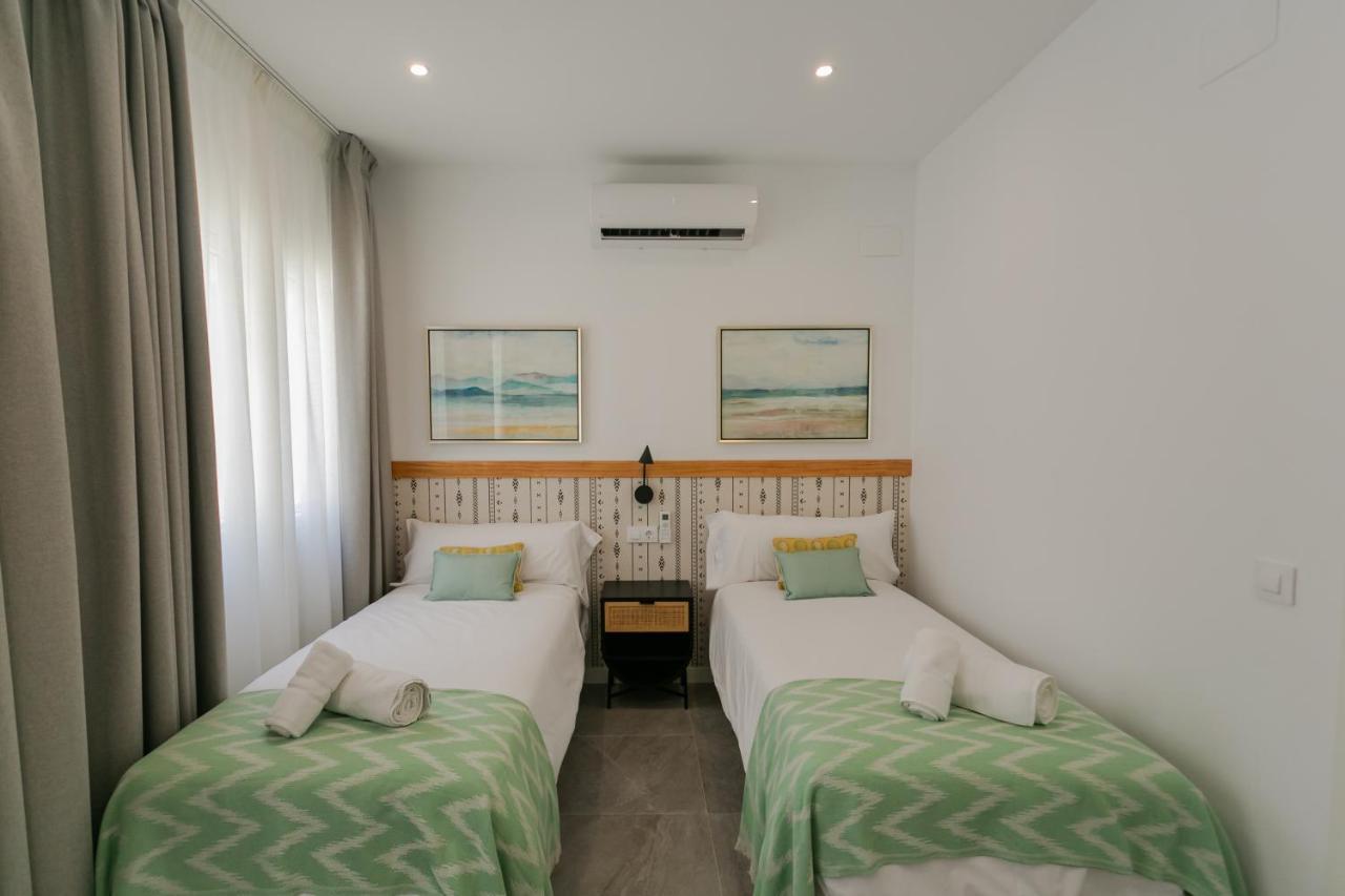 Lujoso Apartamento Con Piscina Compartida 3 セビリア エクステリア 写真